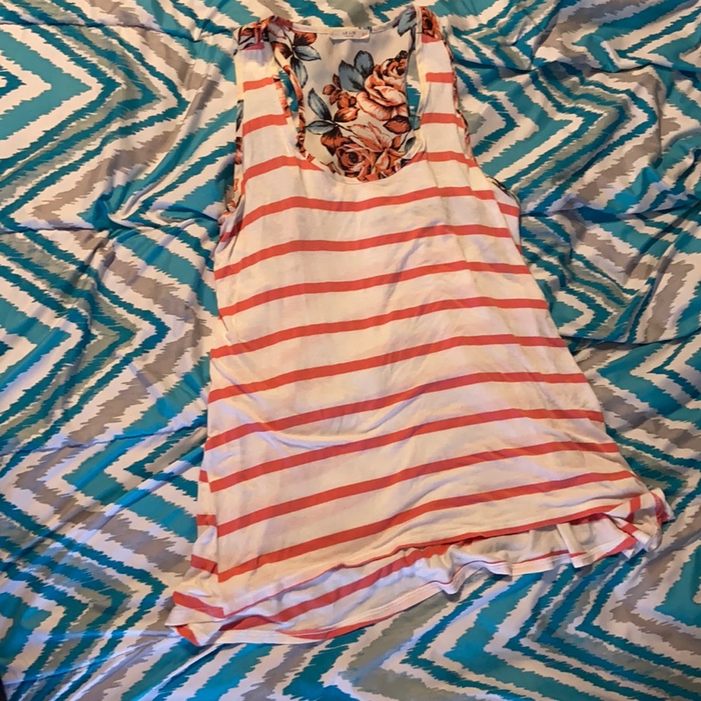 Size Medium, Floral Back/Striped tank top, Excellent Condition, Stitch fix